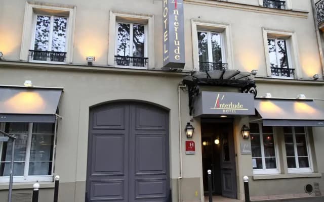 Hotel L'Interlude - photo 1