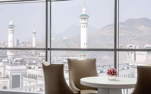 Hilton Hotel & Convention Jabal Omar Makkah - photo 8