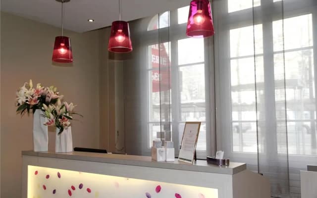 Hotel L'Interlude - photo 2