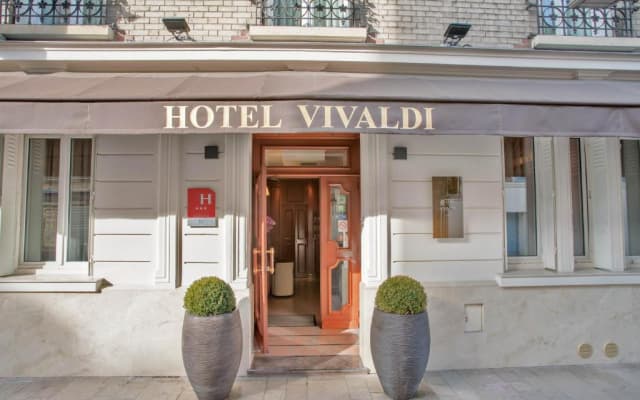 Vivaldi Hotel - photo 2