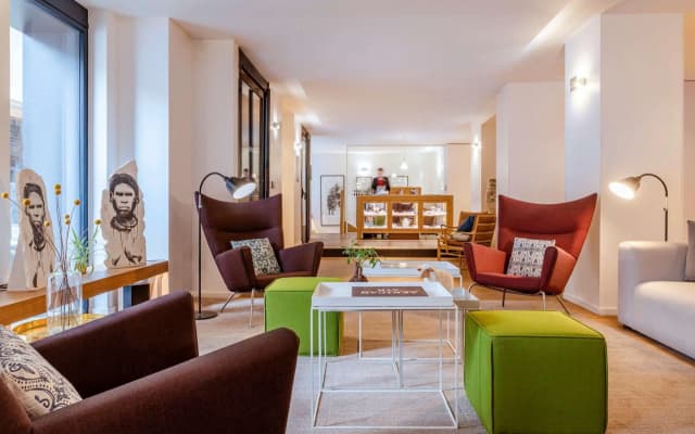 9Hotel Republique Hotel - photo 3