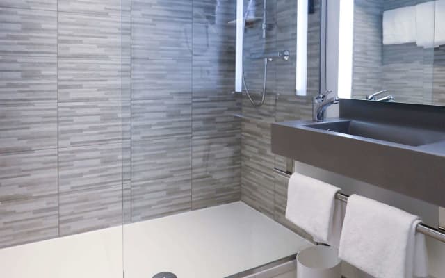 ibis Styles Puteaux Paris La Defense - photo 7