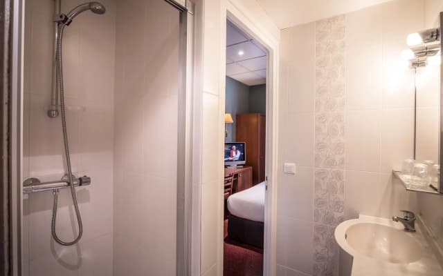 Hotel Charlemagne - photo 9