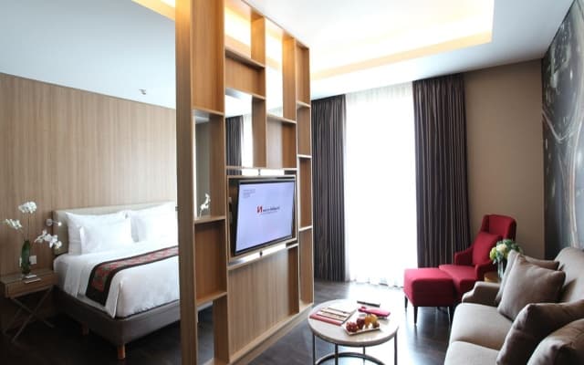 Swiss-Belhotel Airport Jakarta - photo 7