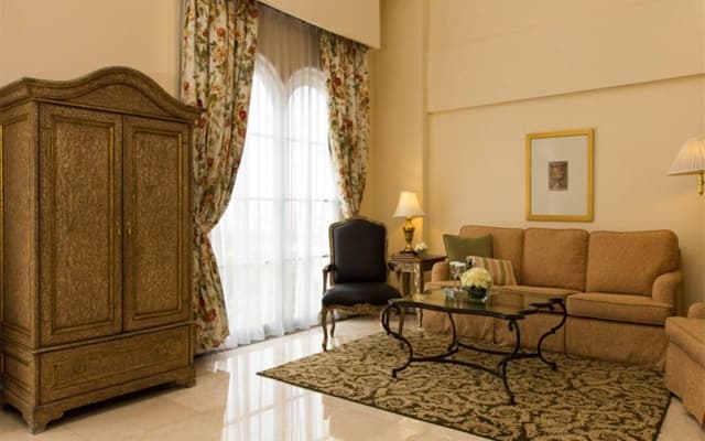 Hotel Gran Mahakam - photo 6