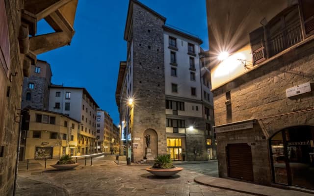 B&B Hotel Firenze Pitti Palace al Ponte Vecchio - photo 1
