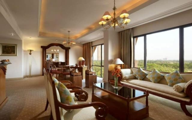 Aryaduta Lippo Village - photo 8