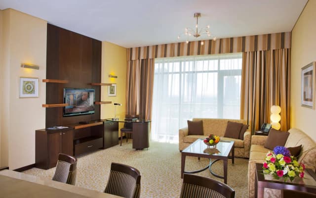 TIME Oak Hotel & Suites - photo 4