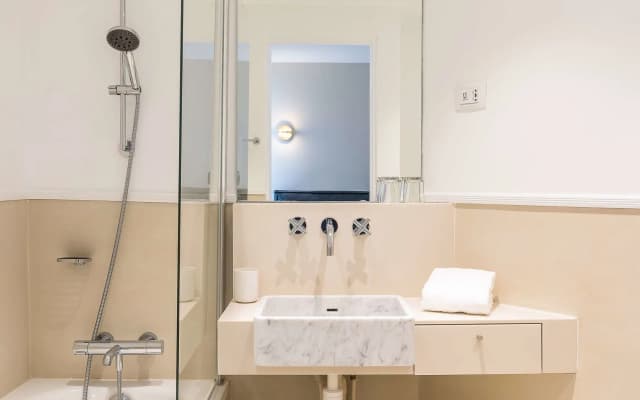 Hotel le Friedland - photo 9