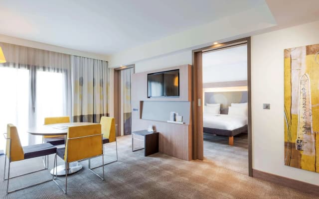 Novotel Istanbul Bosphorus - photo 7