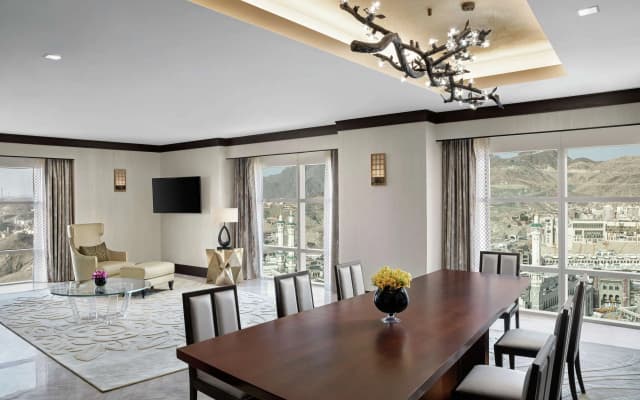 Doubletree by Hilton Jabal Omar Makkah - photo 8
