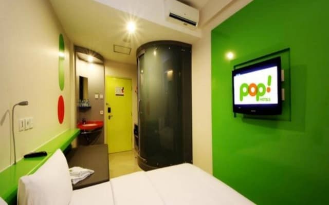 POP! Hotel Airport Jakarta - photo 4