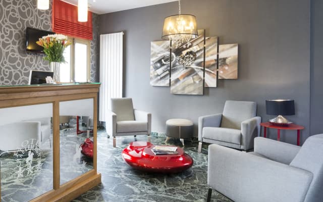 Hotel Charlemagne - photo 3