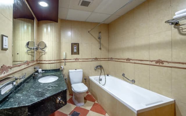 Oriental Palace Hotel Apartments - photo 9