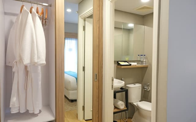 Vega Hotel Gading Serpong - photo 8