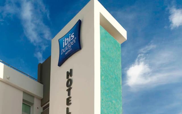 ibis budget Paris Porte d' Italie Ouest - photo 1