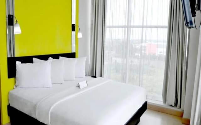 Hotel Santika BSD City Serpong - photo 6