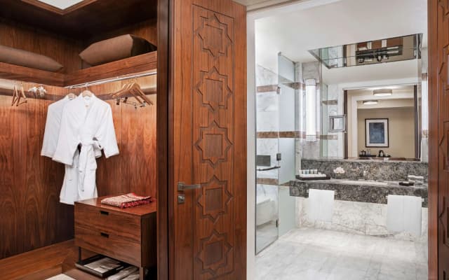 Conrad Jabal Omar Makkah - photo 6