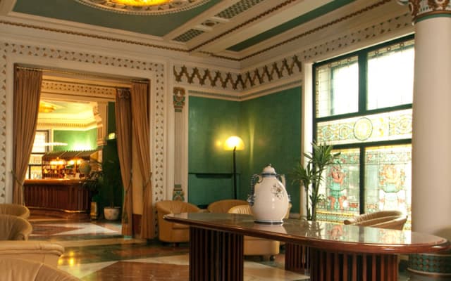 Roma Hotel - photo 8