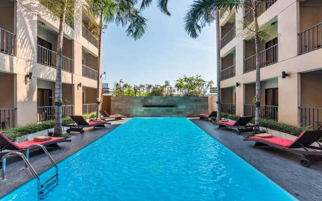 The Cottage Suvarnabhumi Hotel - photo 1