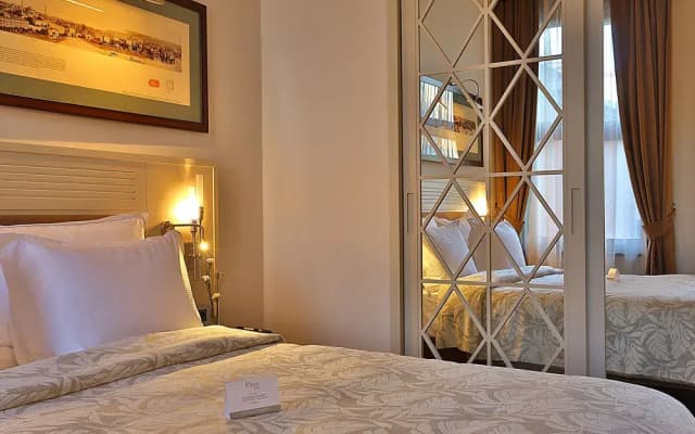 Taxim Lounge Hotel - photo 3