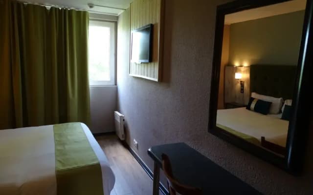 Euro Hôtel Paris Créteil - photo 2