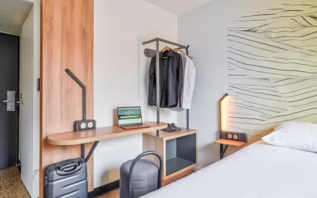 B&B HOTEL Rosny-sous-Bois Paris Est - photo 9