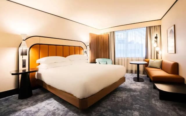 Hilton Paris La Defense Hotel - photo 2