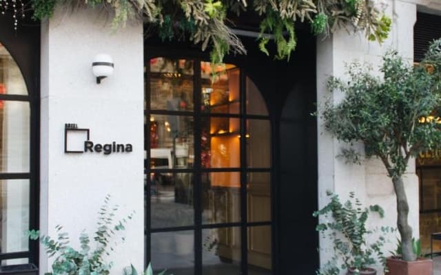 The Hotel Regina - photo 7